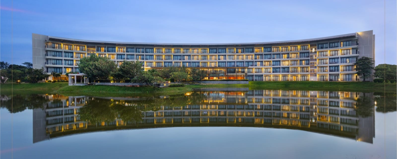 Cover Hotel Santika Premiere Bandara Palembang